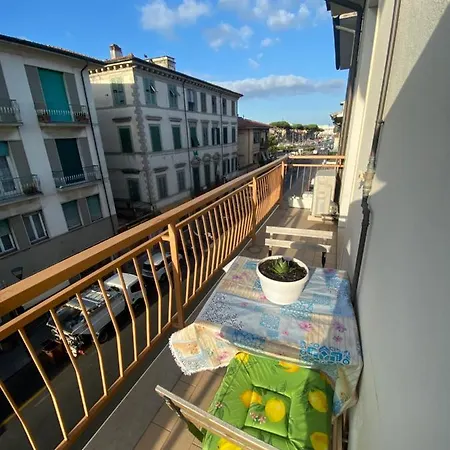 Nel Cuore Di Lägenhet